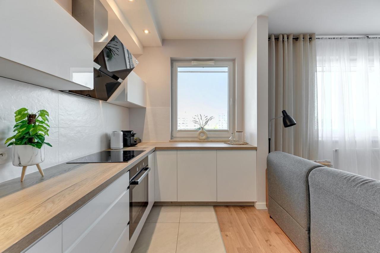 Awiator Seaside By Downtown Apartments Gdansk Exterior photo